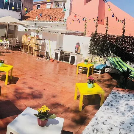 אכסניה Terrace Fruit Point *