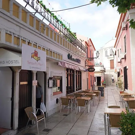 Terrace Fruit Point Hostel Cascais